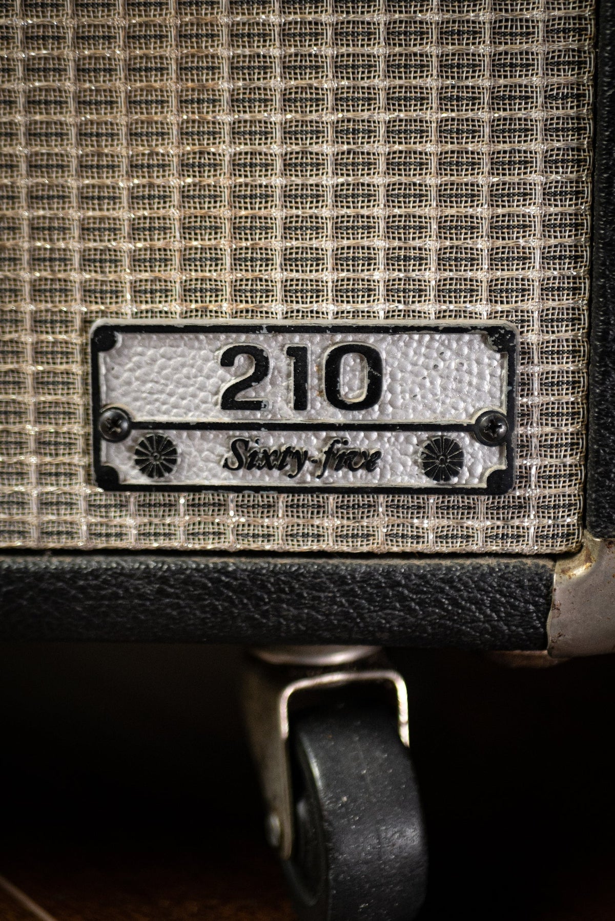 1975 Musicman 210 / 65 Combo Amp