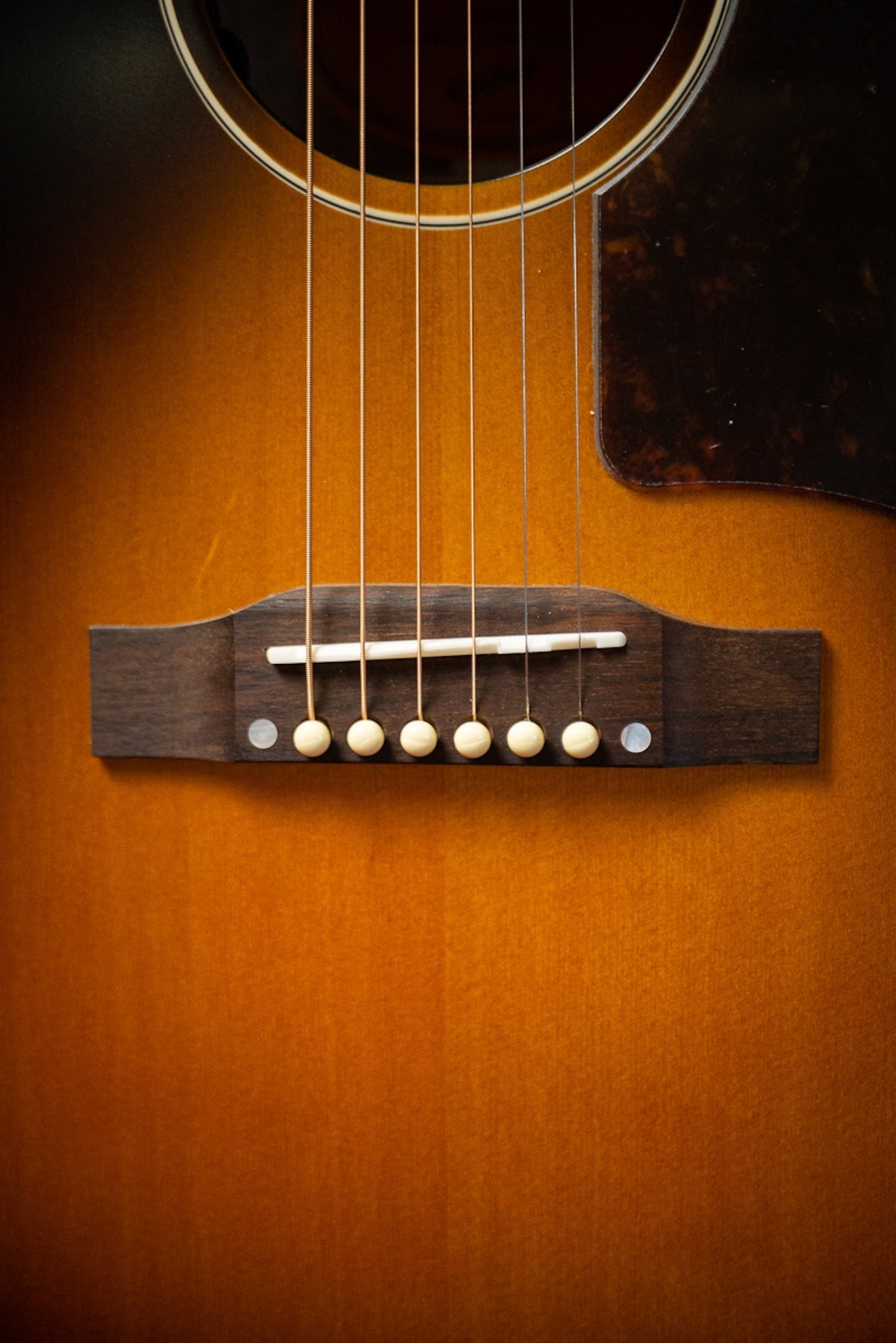 Epiphone Masterbilt J-45 Acoustic-Electric Guitar - Aged Vintage Sunburst Gloss