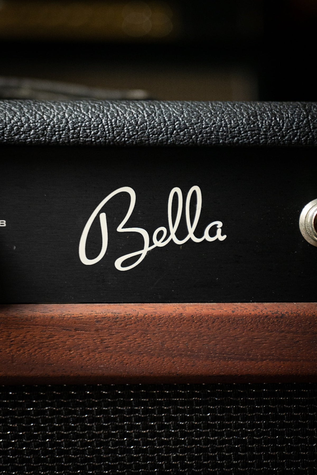 Used Suhr Bella Combo Amp