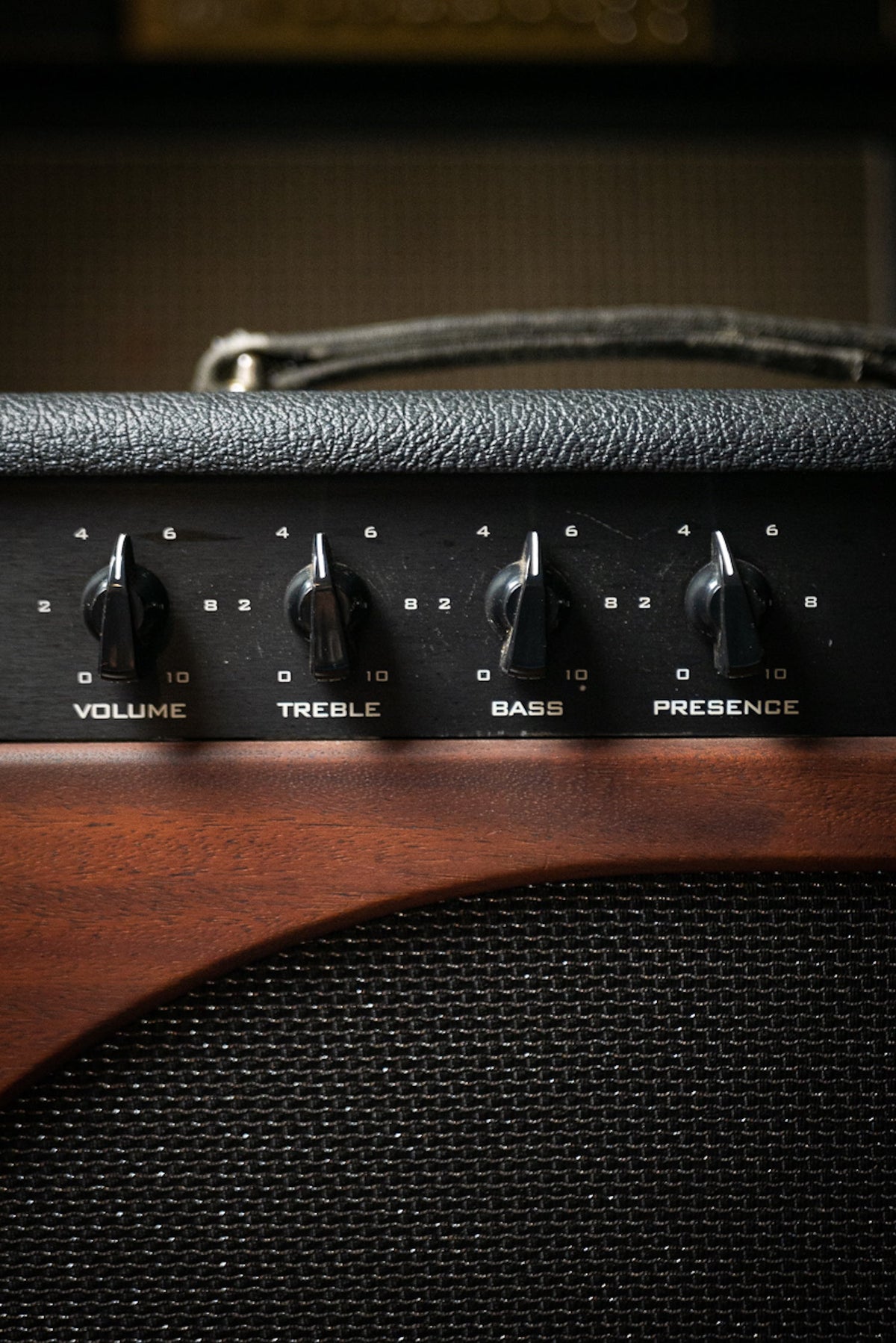 Used Suhr Bella Combo Amp