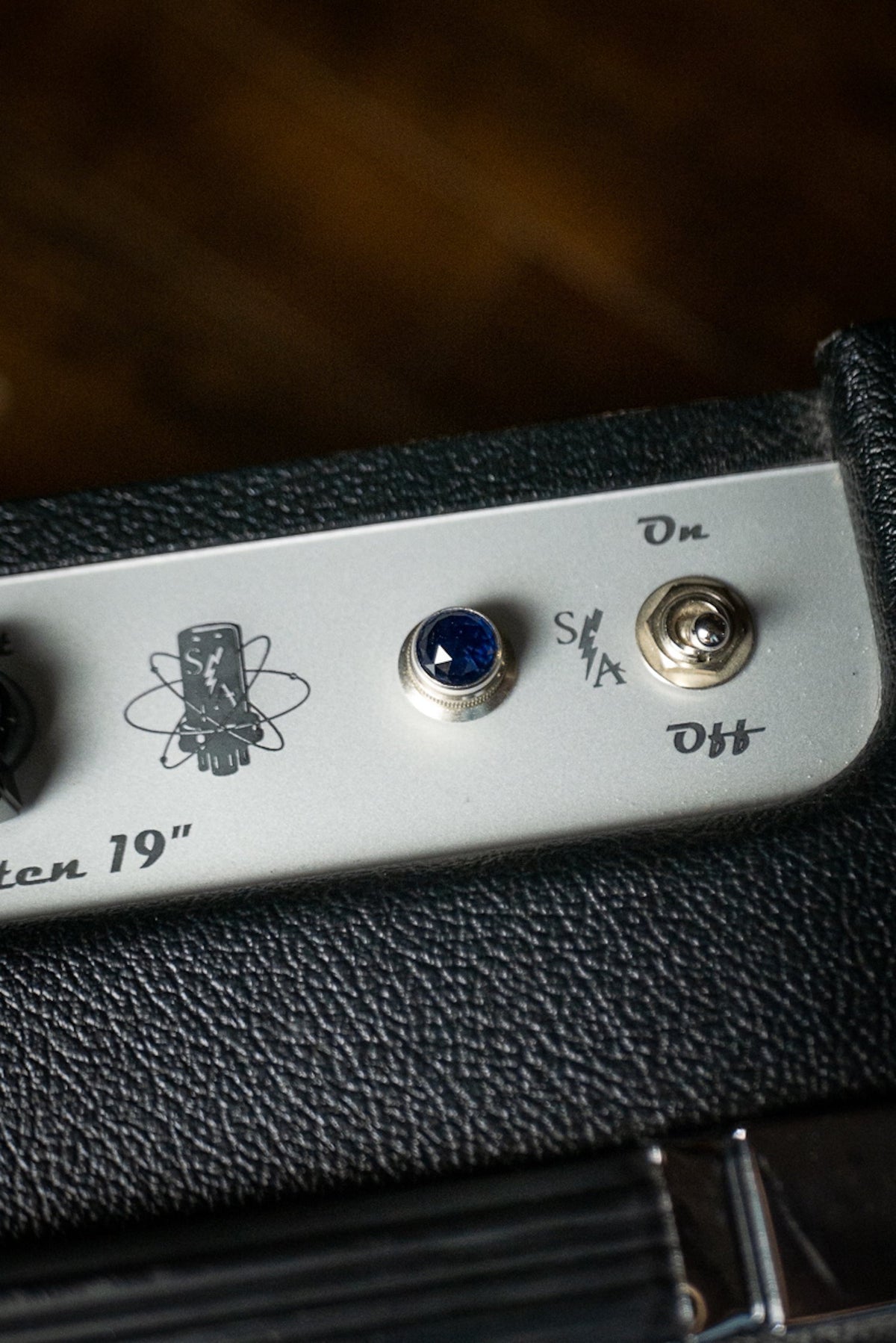 2010 Savage Audio Schatten 19 Amp