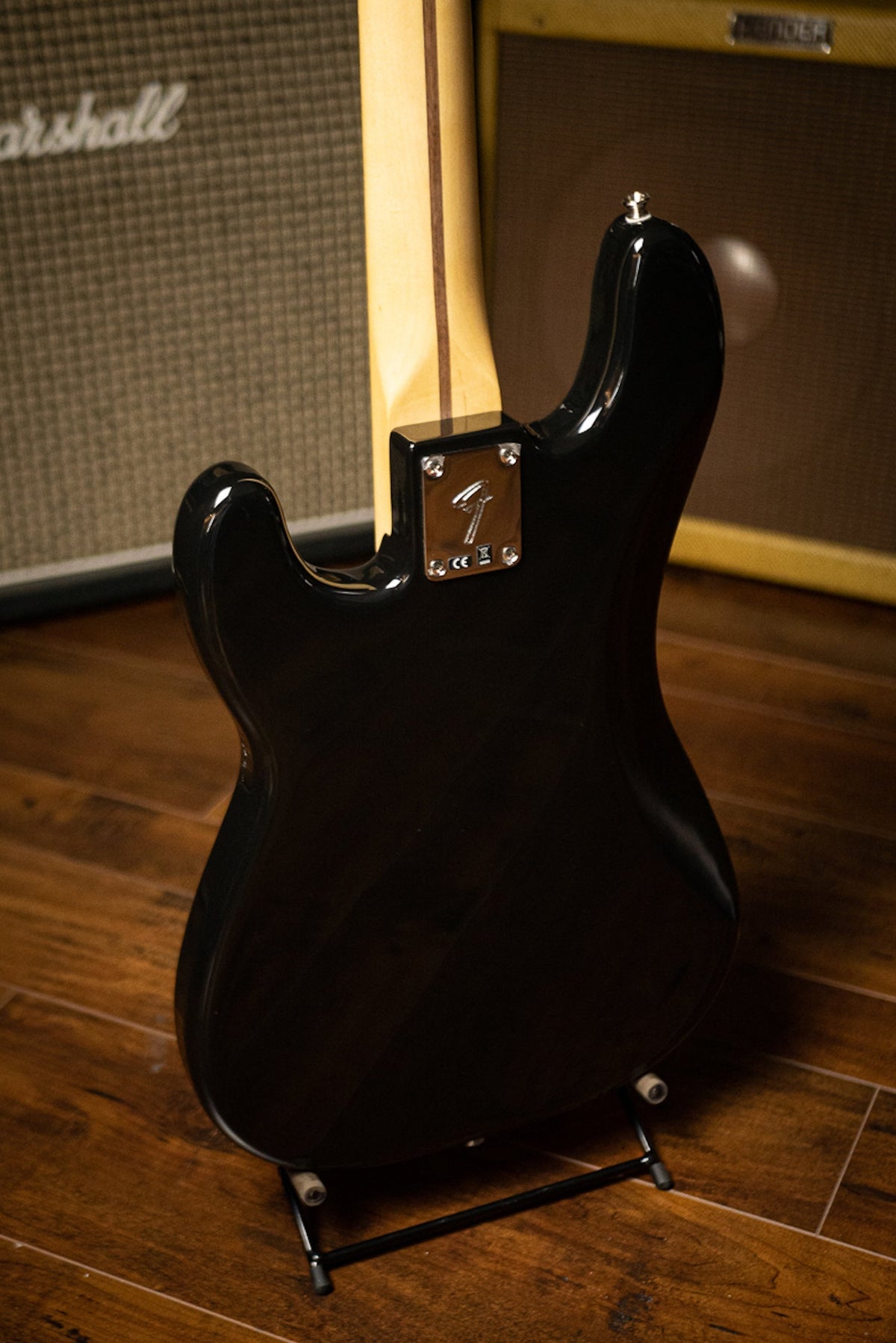 Fender Player Precision Bass - Black