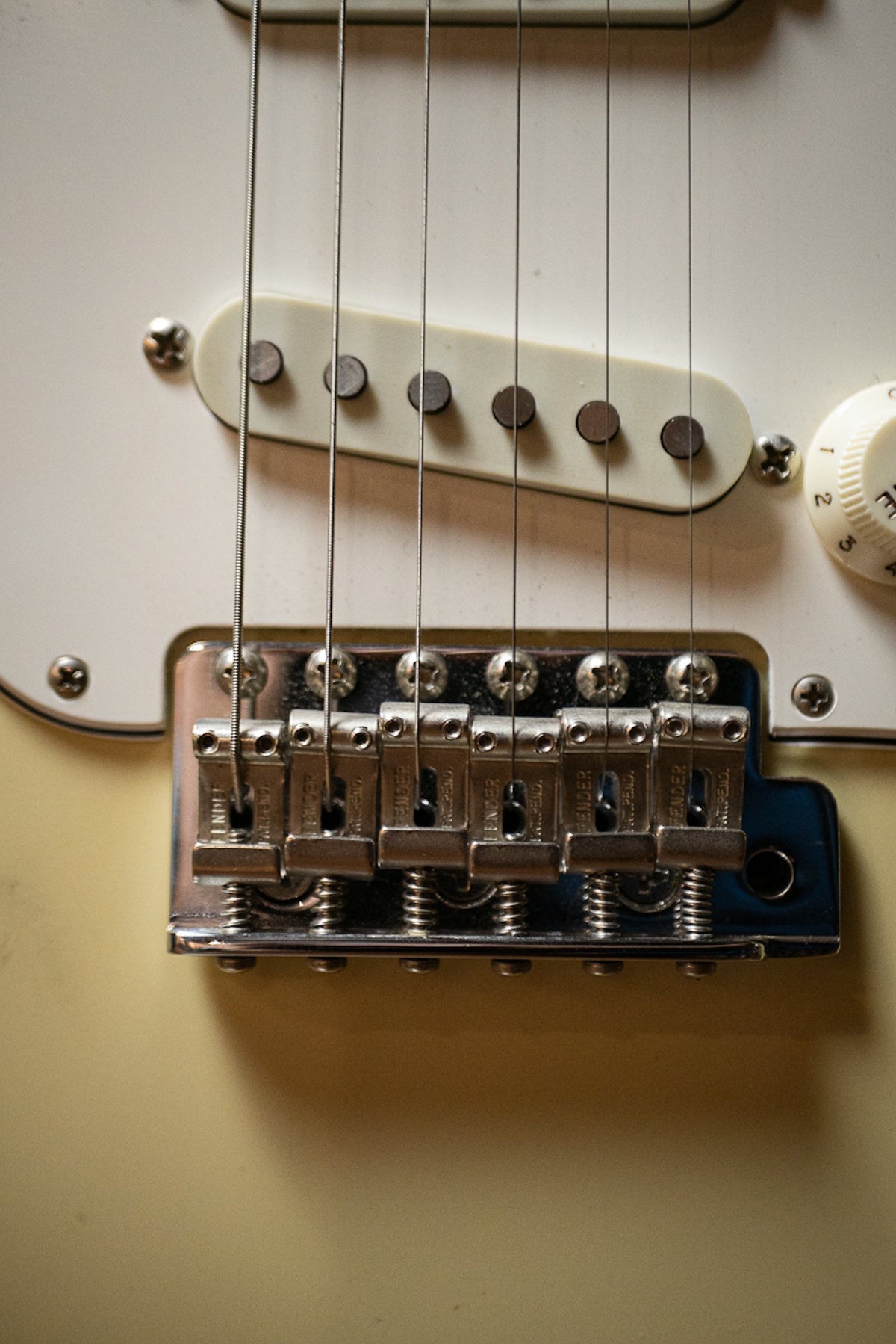 Fender Stratocaster Yngwie Malmsteen Owned / Custom Spec'd 1968 Maple Cap John Cruz Masterbuilt Electric Guitar - Vintage White