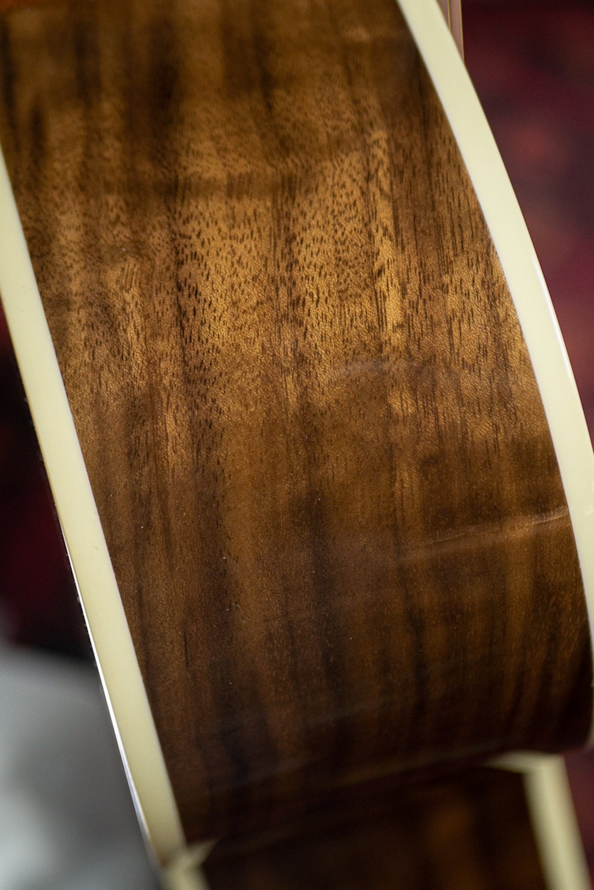 Gibson SJ-200 Studio Walnut Acoustic-Electric Guitar - Walnut Burst