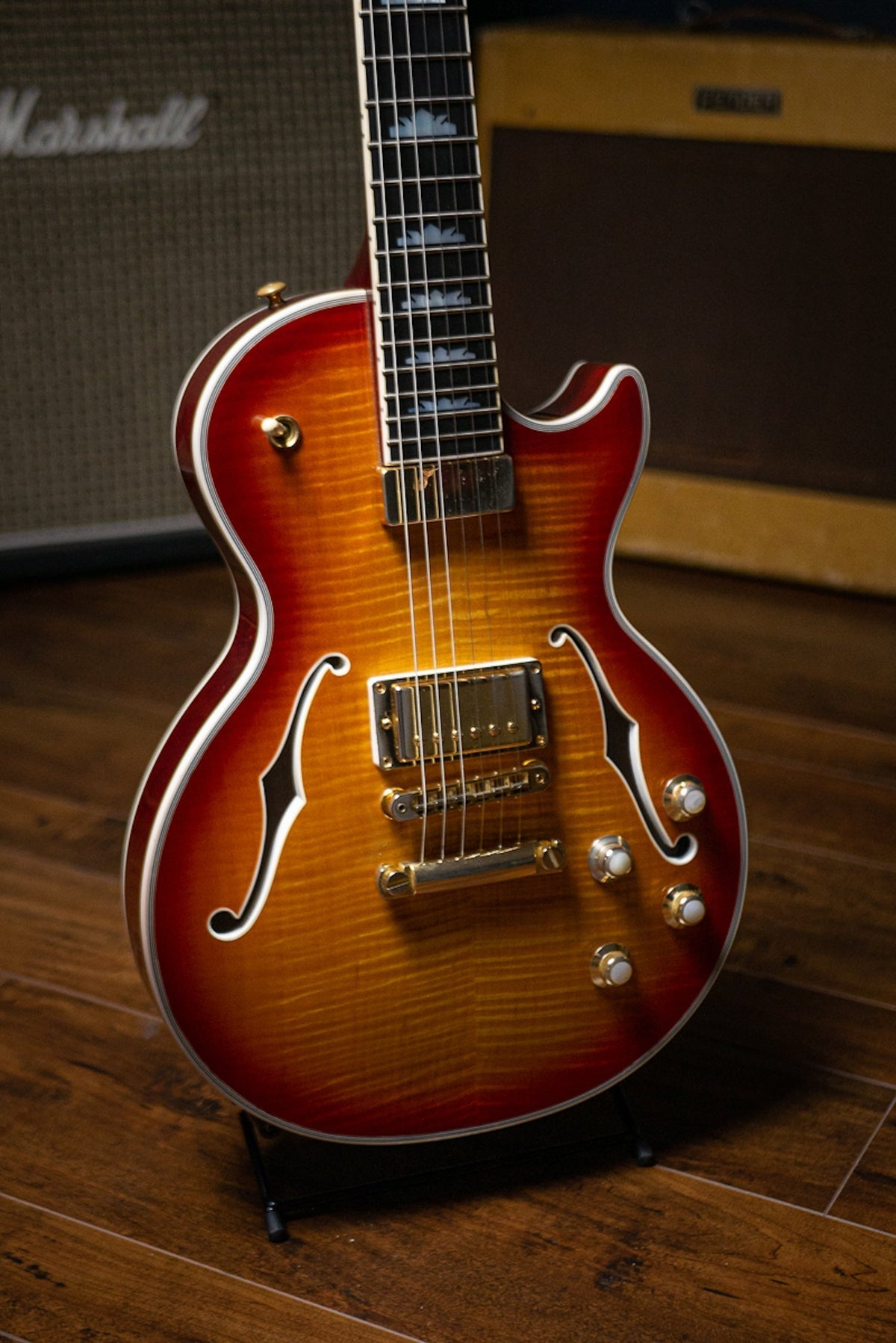 2015 Gibson Les Paul Supreme Electric Guitar - Heritage Cherry Sunburst