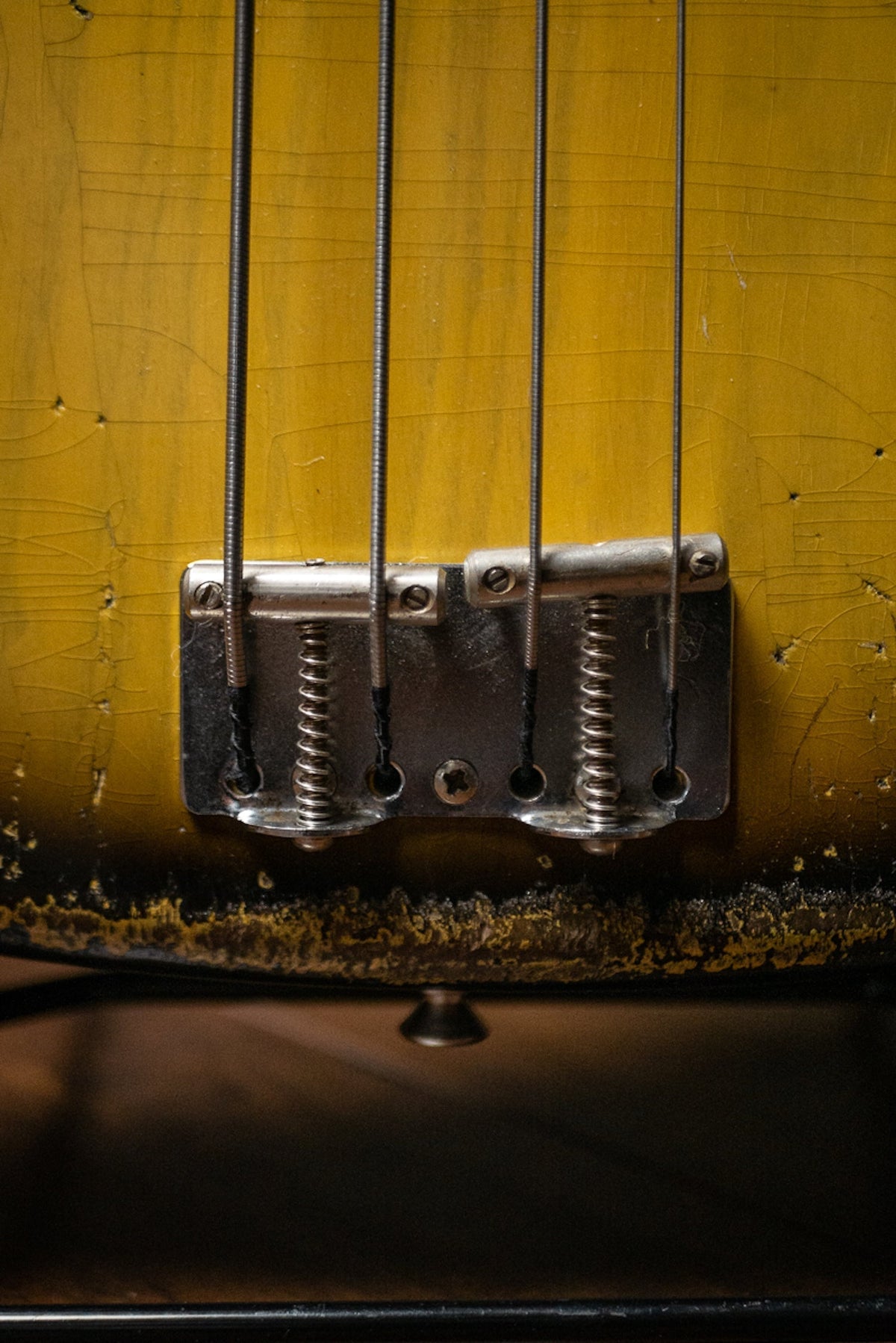 1968 Fender Telecaster Bass (1968 Neck, MJT Body, Seymour Duncan Pickups) - Sunburst