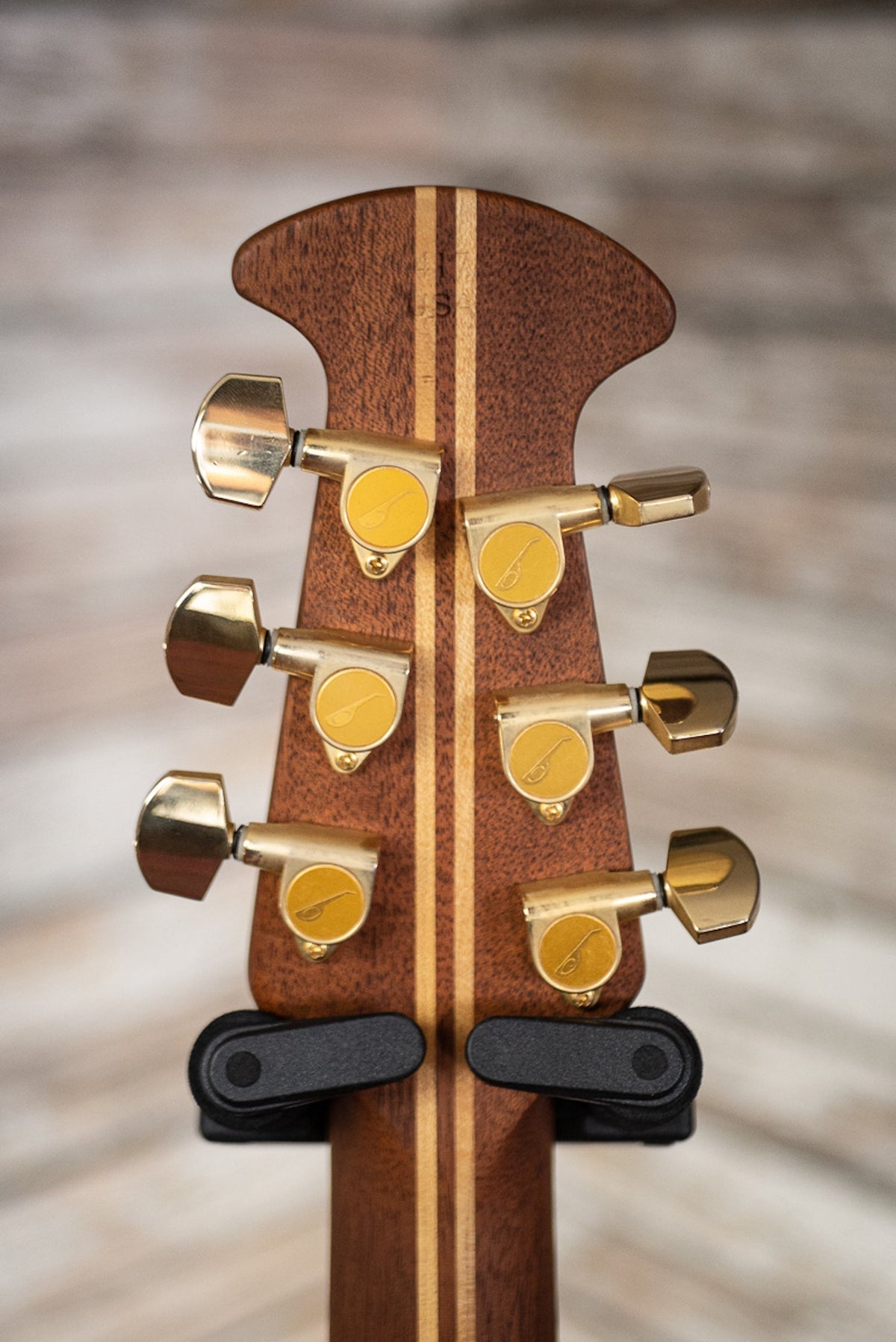 2000 Ovation Collectors Edition Acoustic Guitar