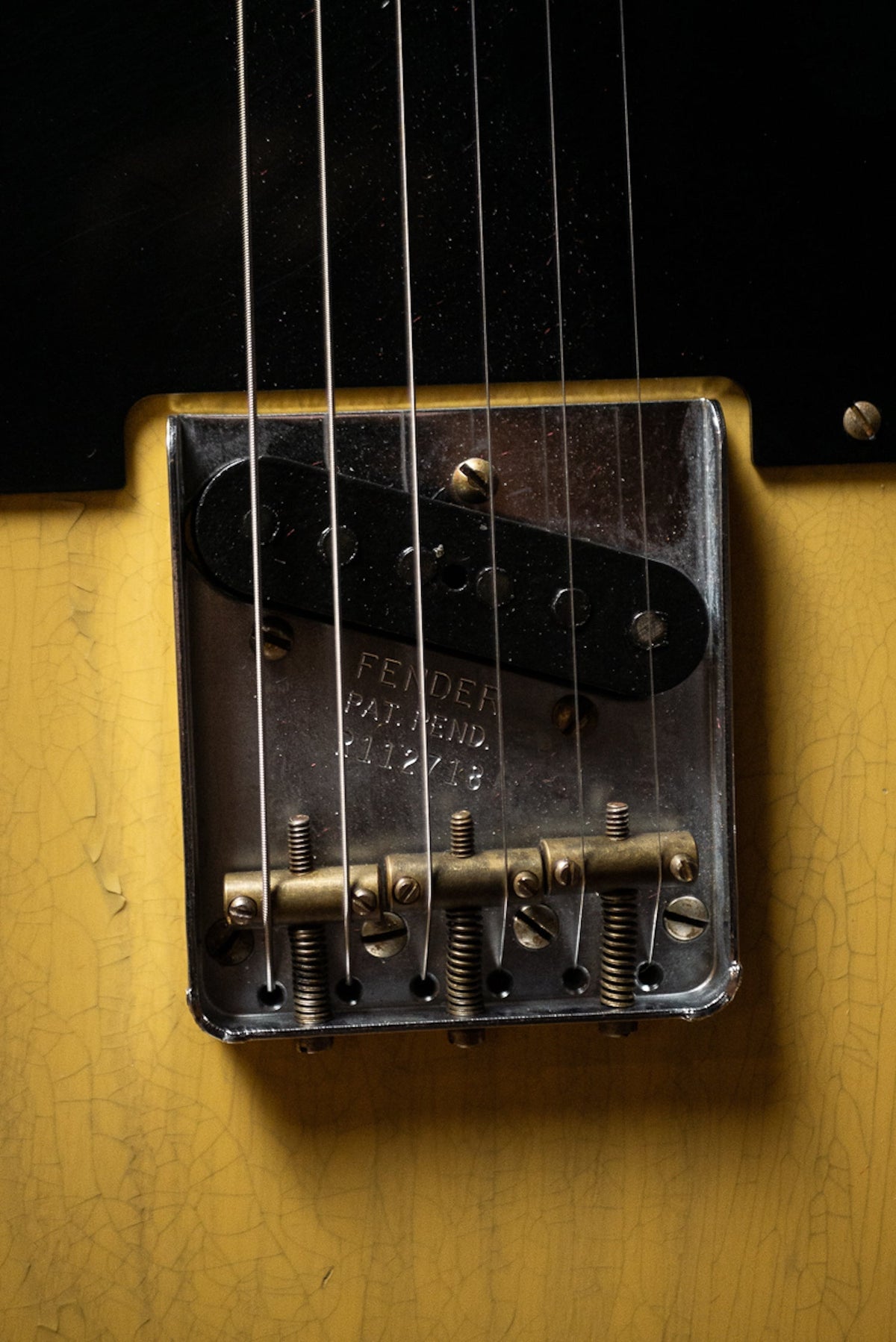 Fender Custom Shop LTD 70th Anniversary Broadcaster Electric Guitar - Journeyman Relic Nocaster Blonde