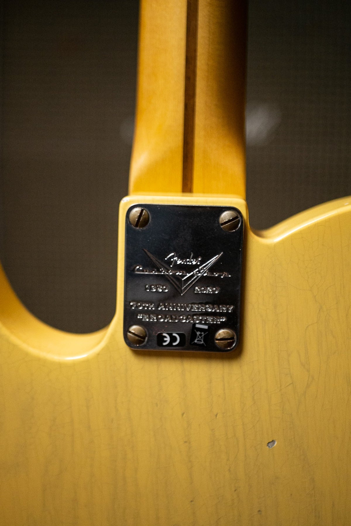 Fender Custom Shop LTD 70th Anniversary Broadcaster Electric Guitar - Journeyman Relic Nocaster Blonde