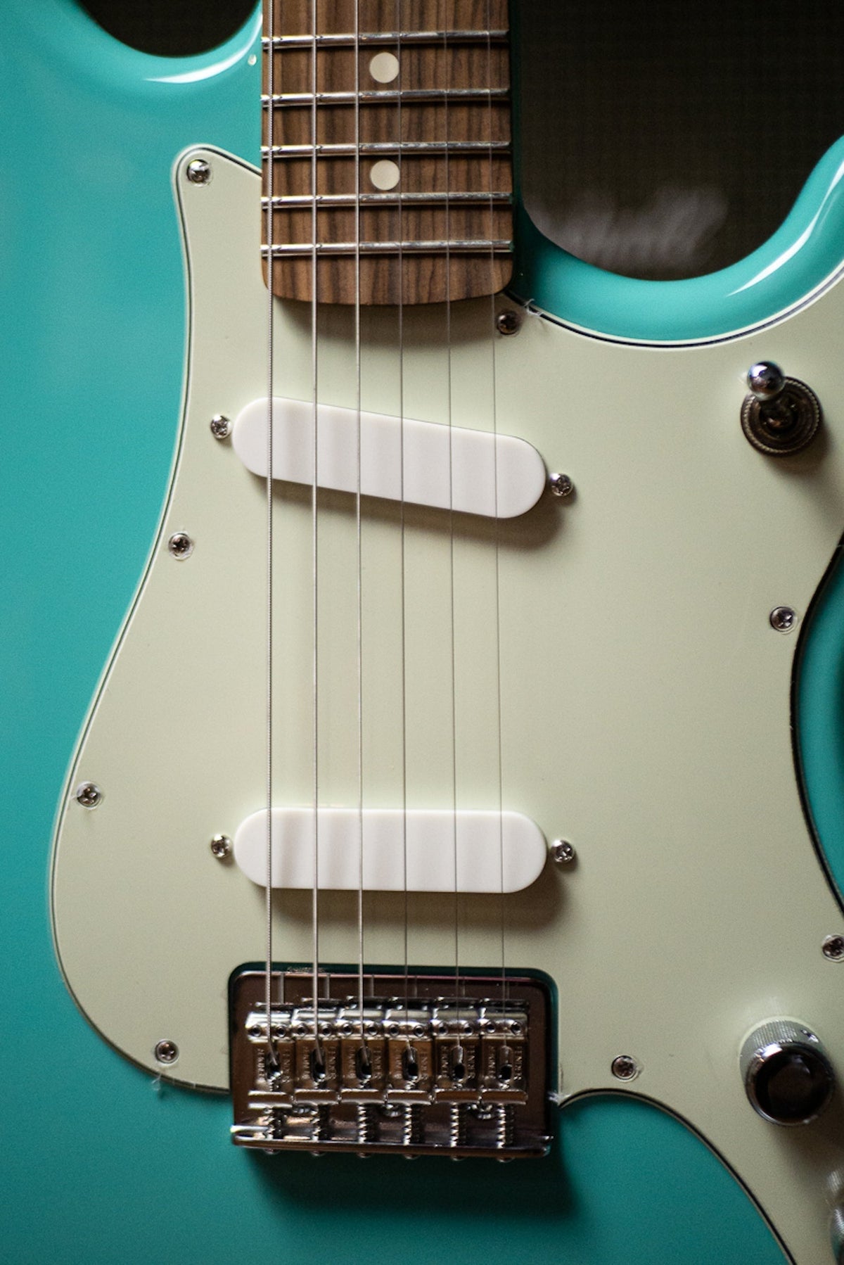 Fender Player Duo-Sonic Electric Guitar - Seafoam Green