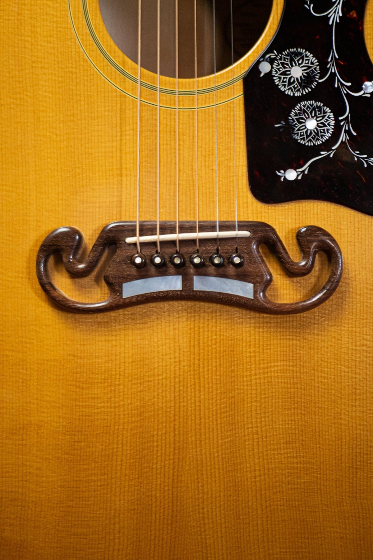 1990 Gibson J-200 Acoustic Guitar - Natural
