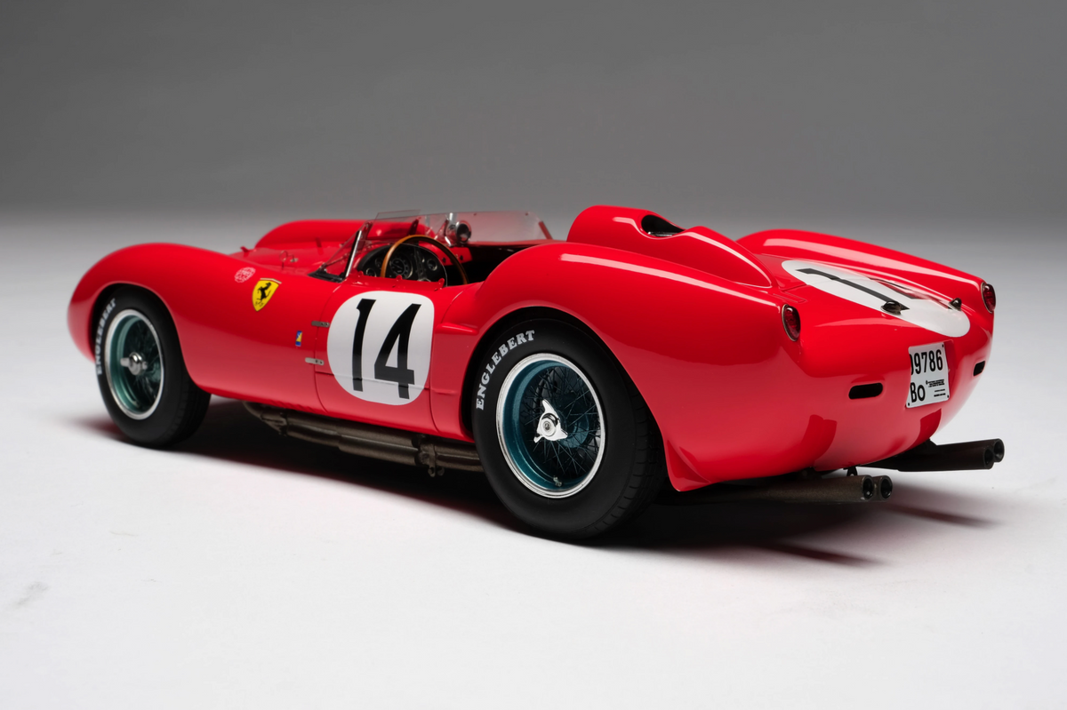 Amalgam Collection - Ferrari 250 TR 1:18 Scale (IN BUILD)