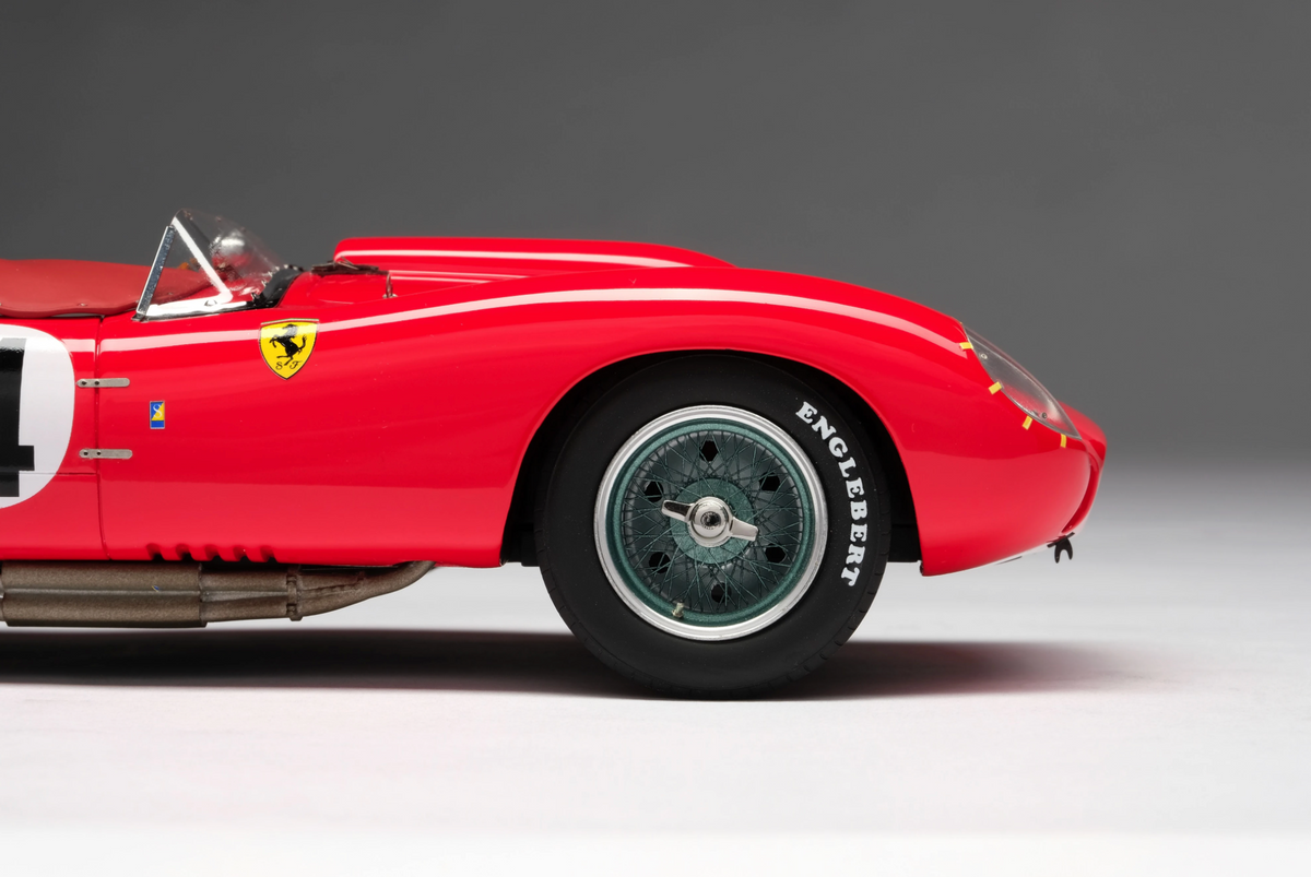 Amalgam Collection - Ferrari 250 TR 1:18 Scale (IN BUILD)
