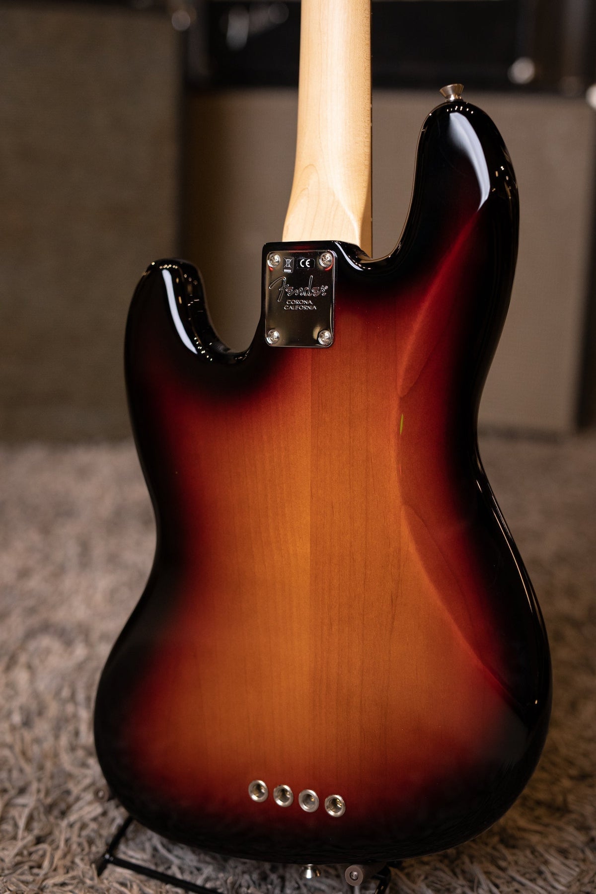 Fender American Professional Jazz Bass - 3-Tone Sunburst