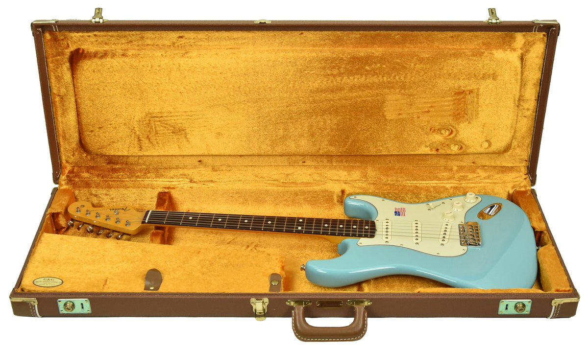 Used Fender American Vintage 1962 Stratocaster Reissue in Tropical Turquoise LE01661