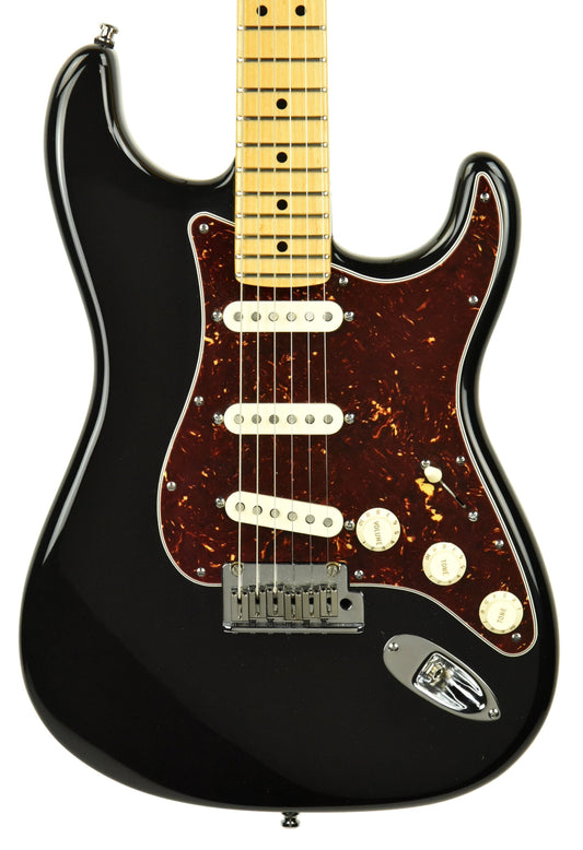 Used Fender Custom Shop Custom Deluxe Stratocaster in Black R62008