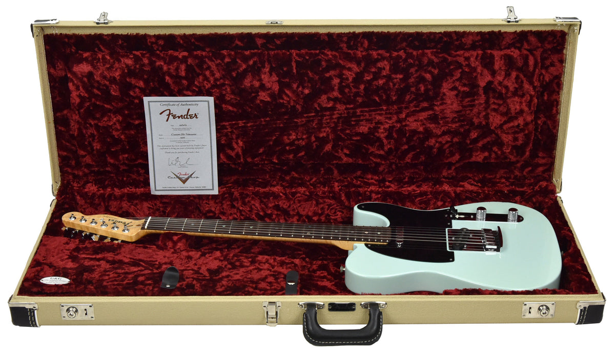 Used Fender Custom Shop Custom Deluxe Telecaster in Sonic Blue 7400