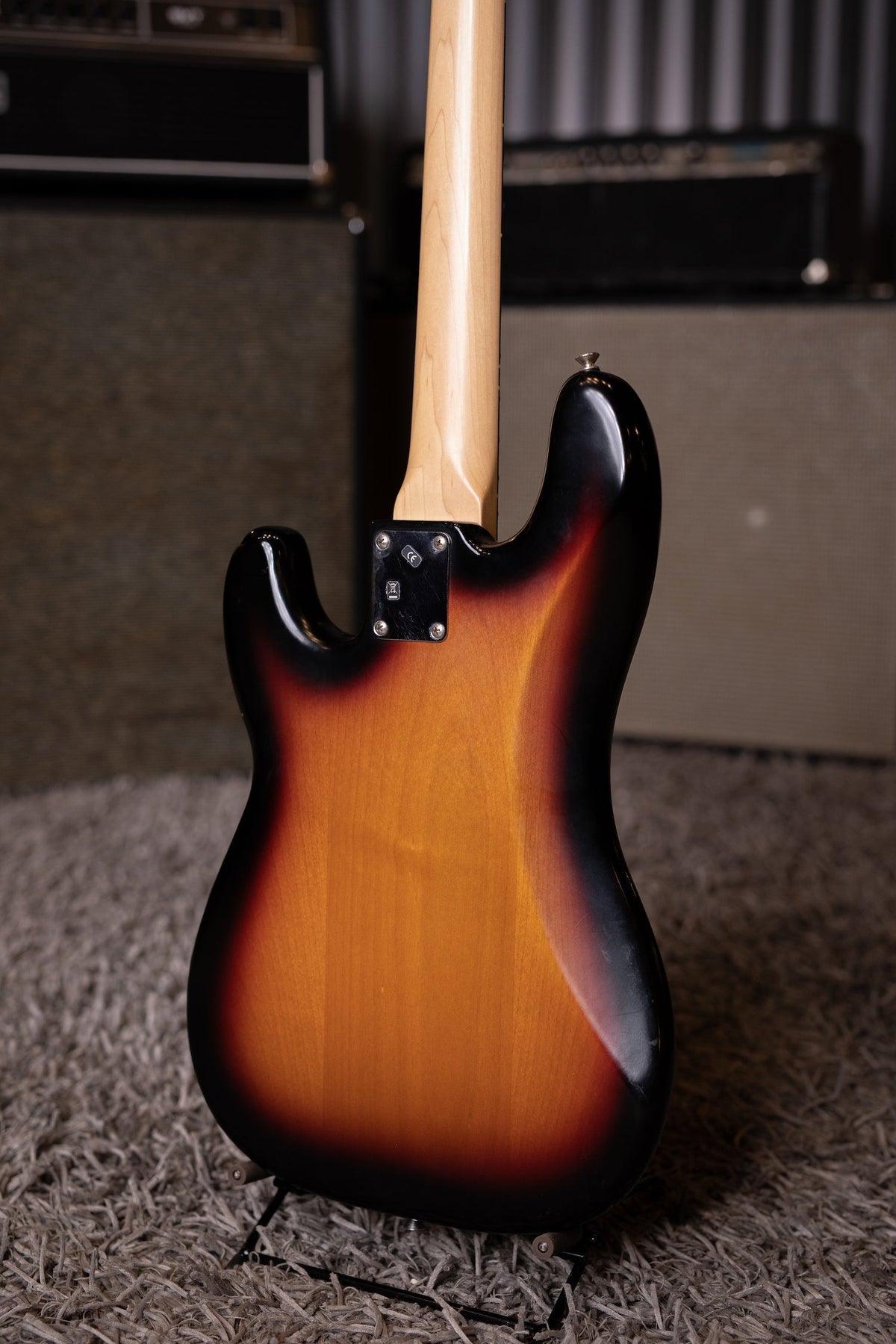 2006 Fender P-Bass 60th Anniversary - 3-Tone Sunburst
