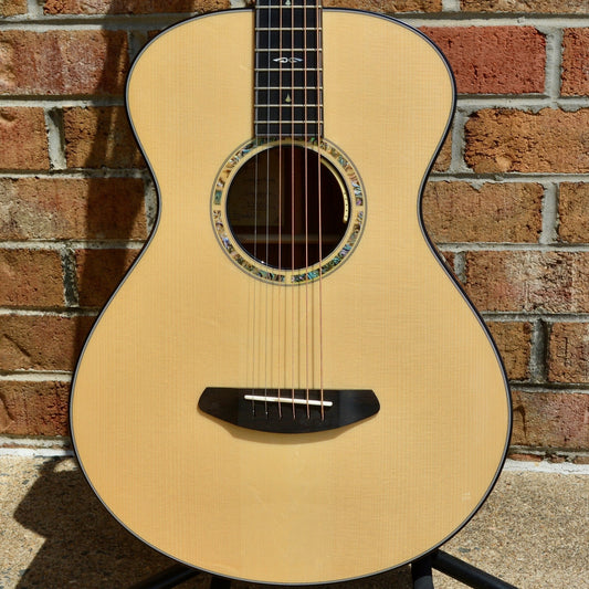 Breedlove Masterclass Custom Concertina Left Handed Adirondack Spruce - Cocobolo