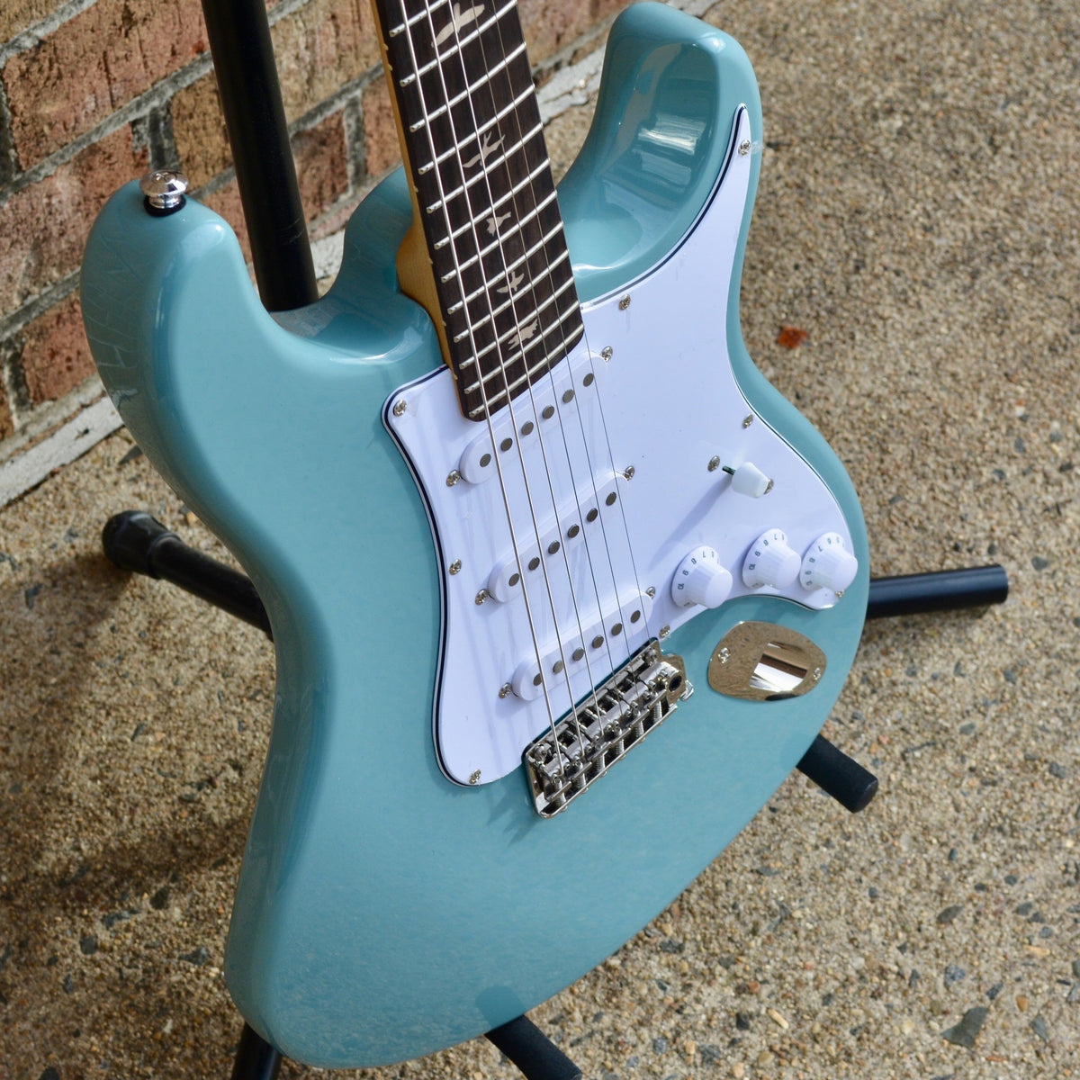PRS SE Silver Sky Stone Blue