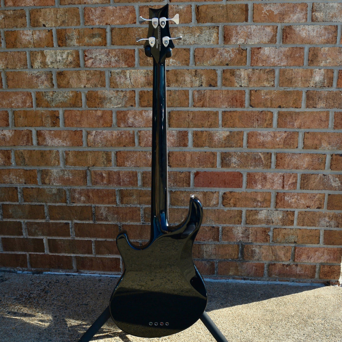 PRS SE Kestrel Bass Tri-Color Sunburst