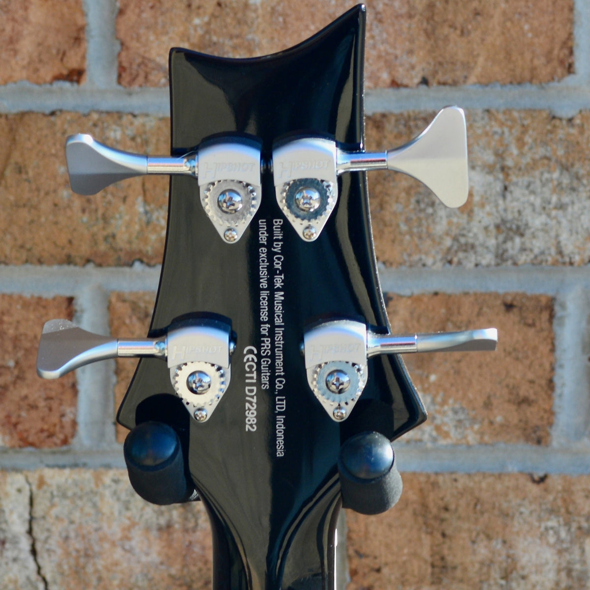 PRS SE Kestrel Bass Tri-Color Sunburst