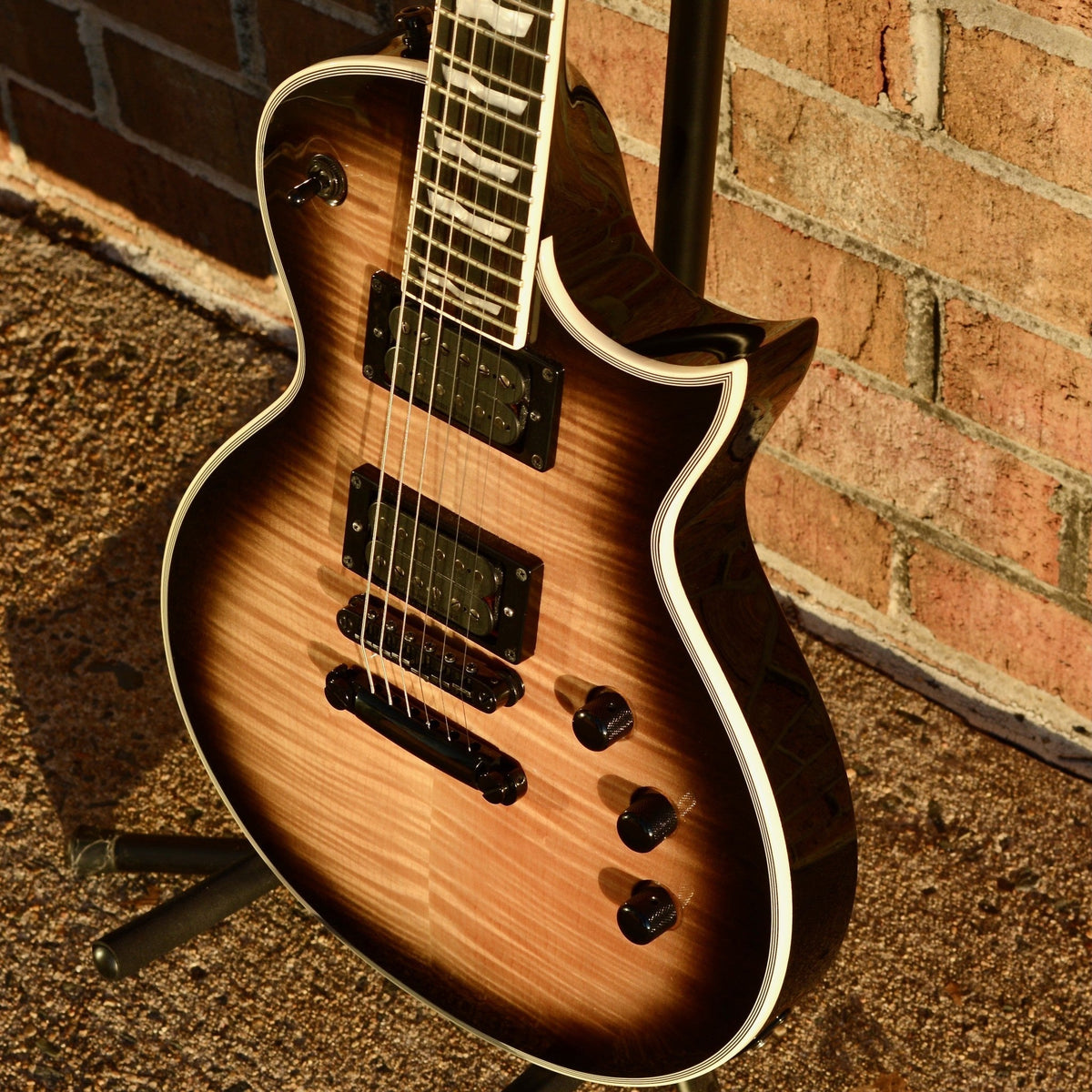 ESP LTD USED EC-1000T Black Natural Burst w/ Hardcase