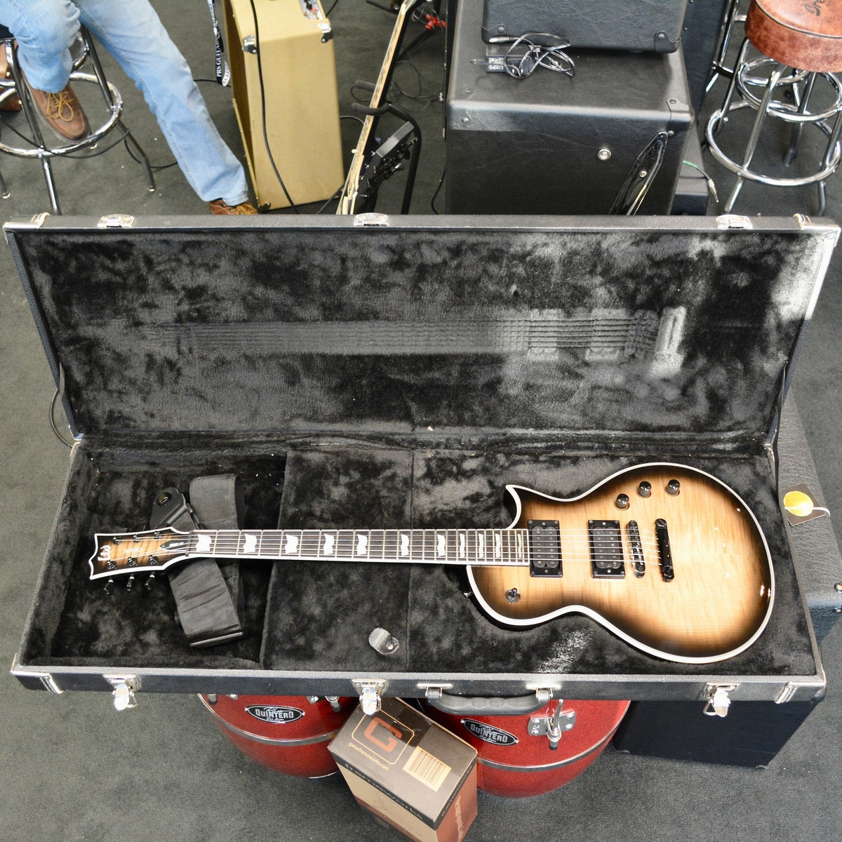 ESP LTD USED EC-1000T Black Natural Burst w/ Hardcase