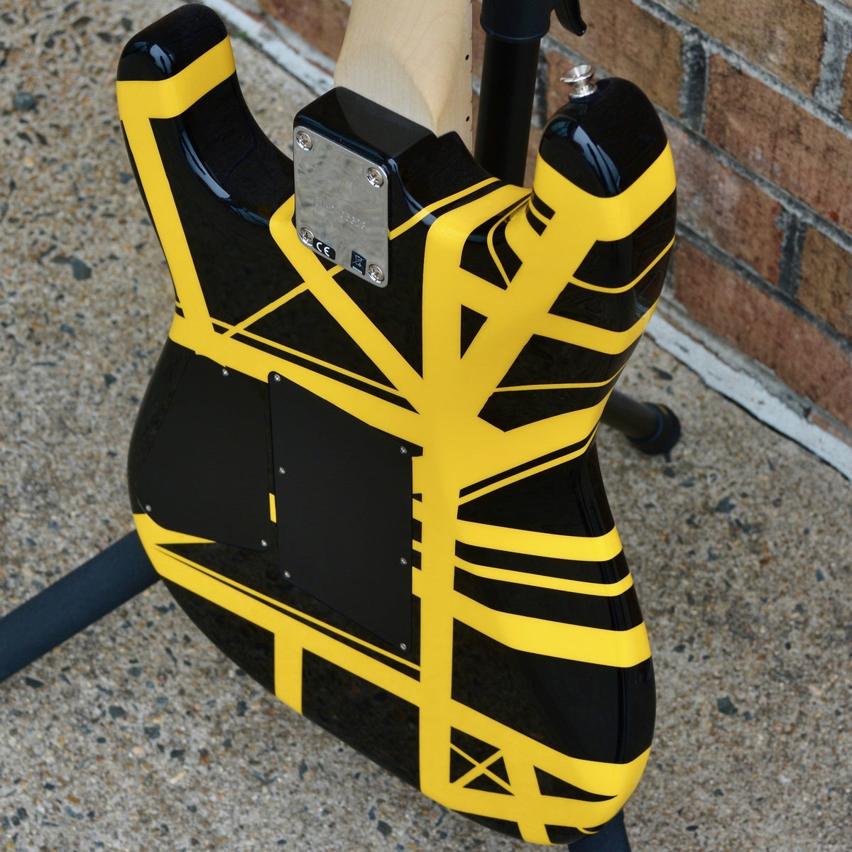 EVH USED  Striped Series Black with Yellow Stripes