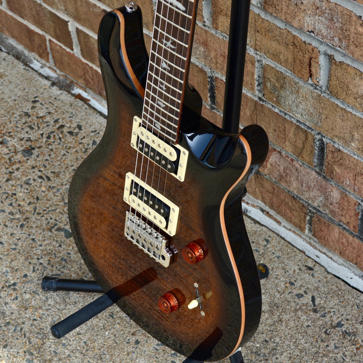 PRS SE Custom 24 Black Gold Burst