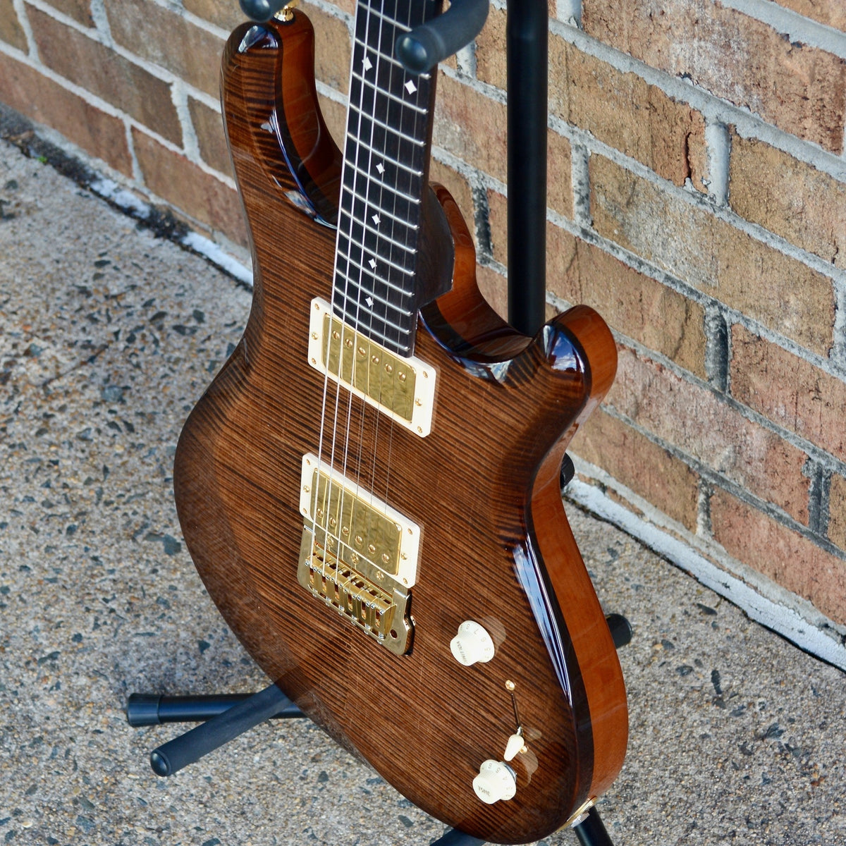 Knaggs Severn Trembuck Coffee Burst