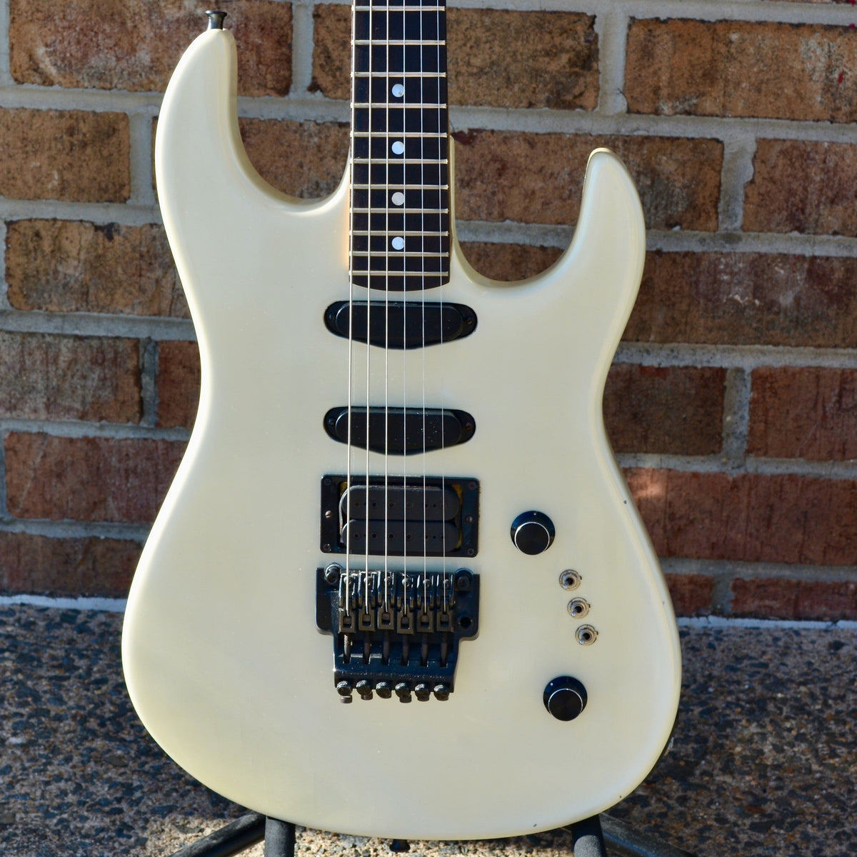 B.C Rich USED STIII Antique White 1987