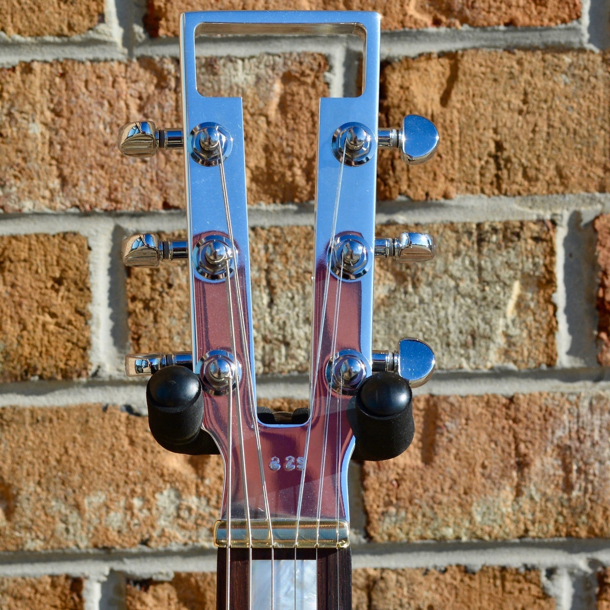 Travis Bean TB500 Gen 1 Black Imron