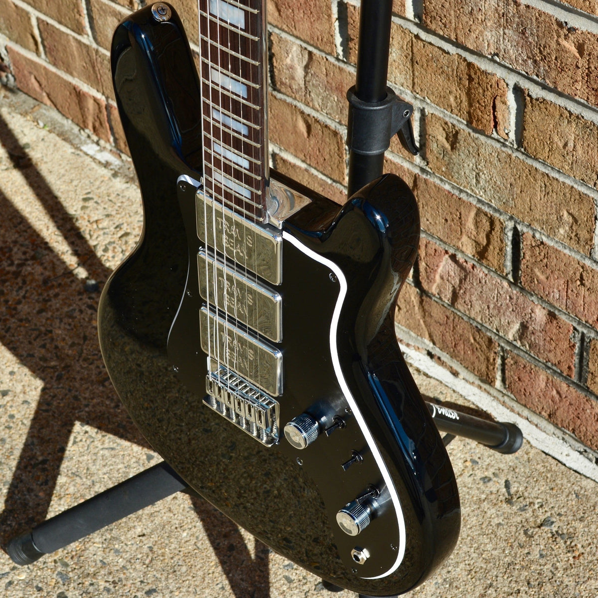 Travis Bean TB500 Gen 1 Black Imron