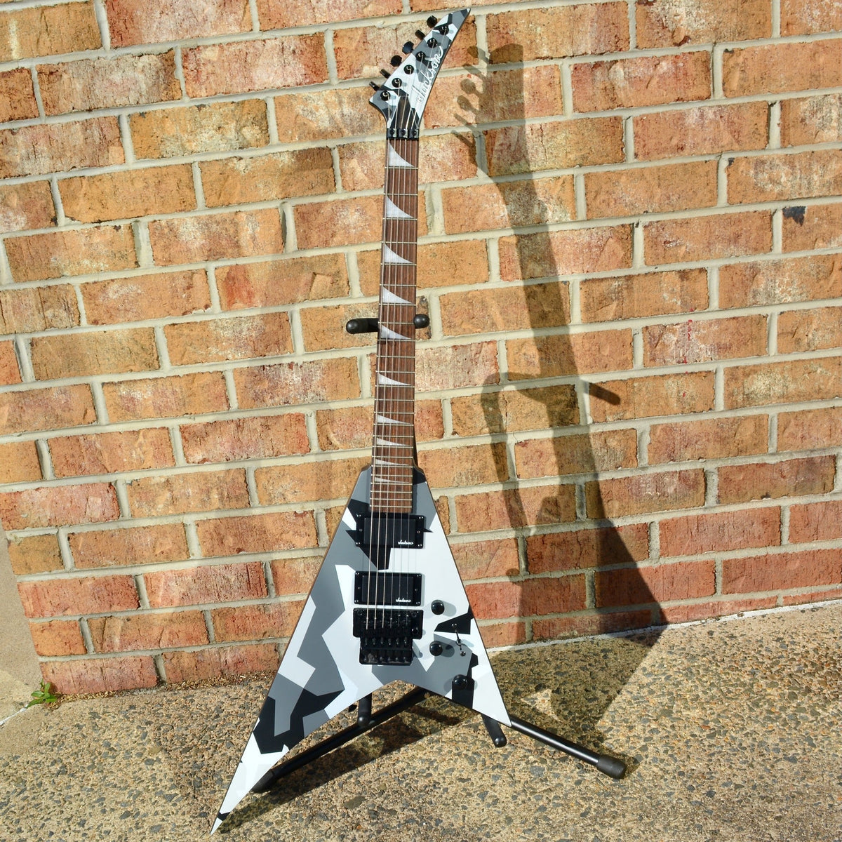 Jackson X Series Rhoads RRX24 Camo, Laurel Fingerboard, Winter Camo