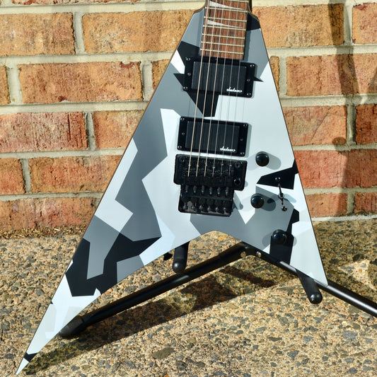 Jackson X Series Rhoads RRX24 Camo, Laurel Fingerboard, Winter Camo