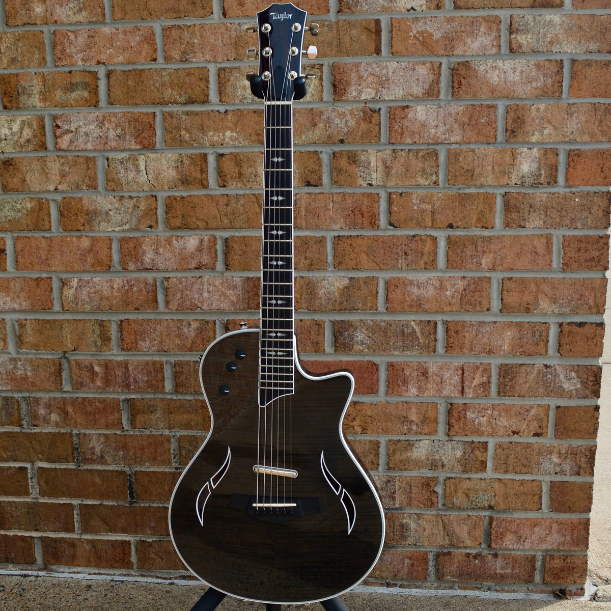 Taylor USED T5z Pro
