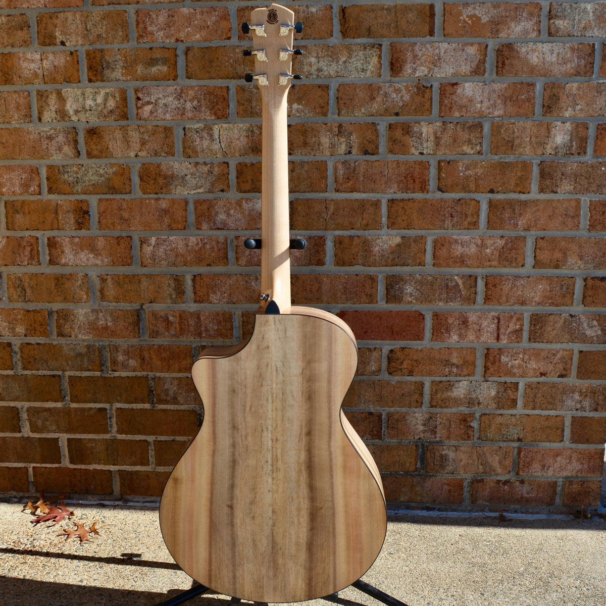 Breedlove Oregon Concerto CE Myrtlewood/Myrtlewood