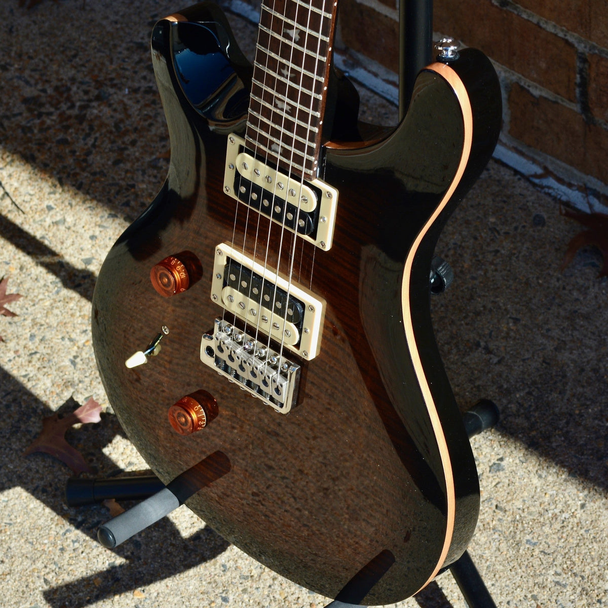 PRS Custom 24 "Lefty" Black Gold Burst