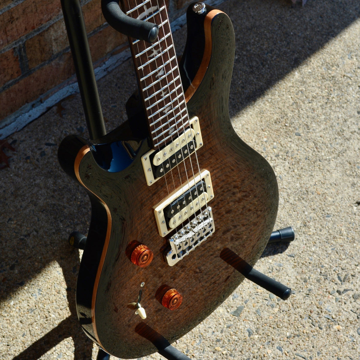 PRS Custom 24 "Lefty" Black Gold Burst