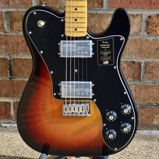 Fender American Vintage II 1975 Telecaster® Deluxe, Maple Fingerboard, 3-Color Sunburst