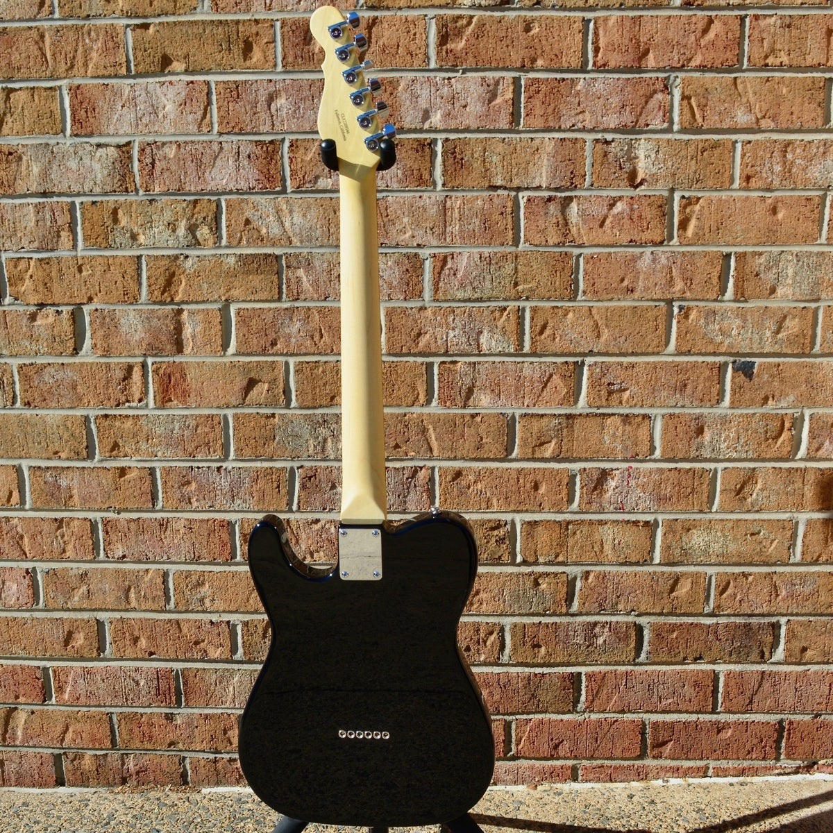 G&L ASAT Classic 3 Tone Sunburst
