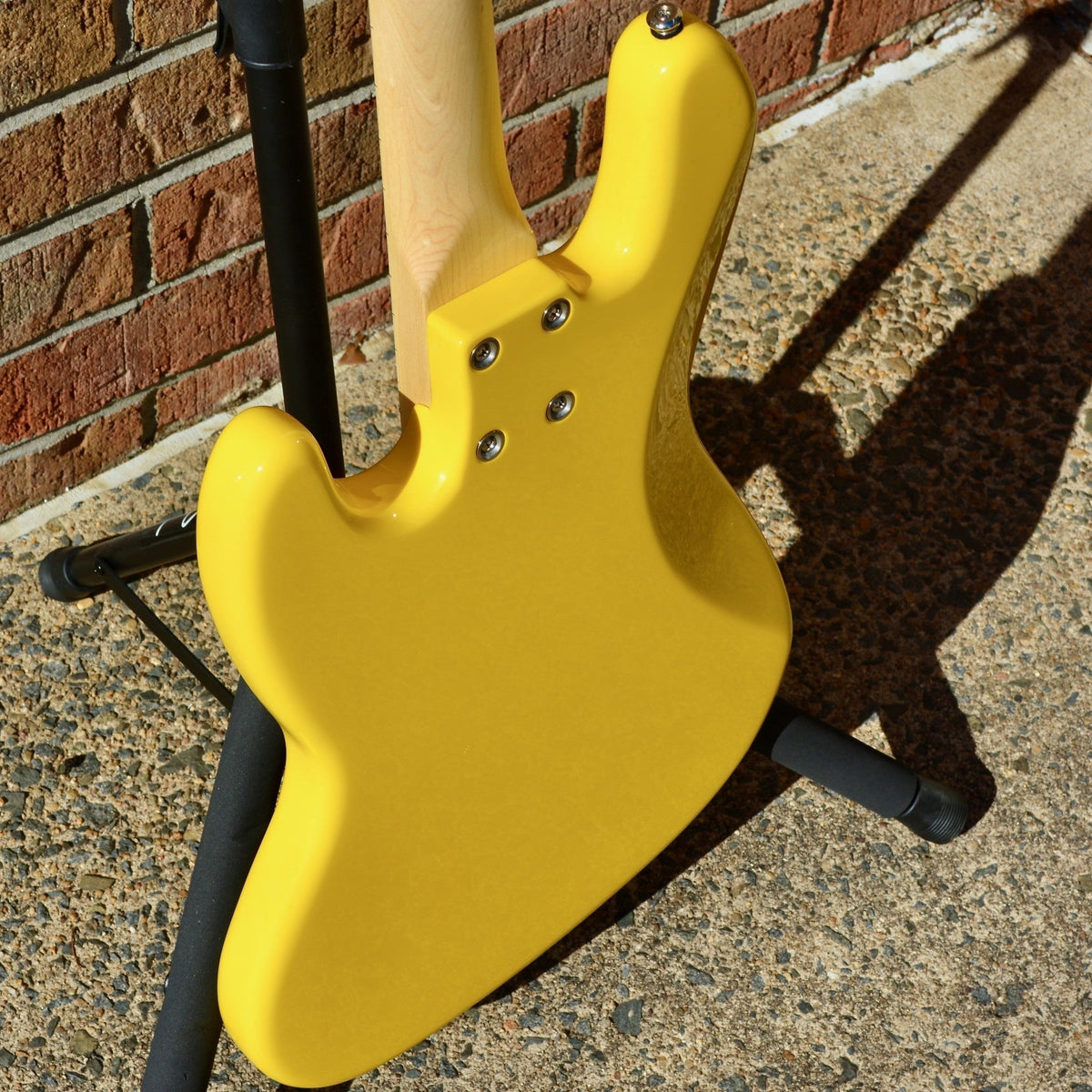 G&L JB Yellow Bass