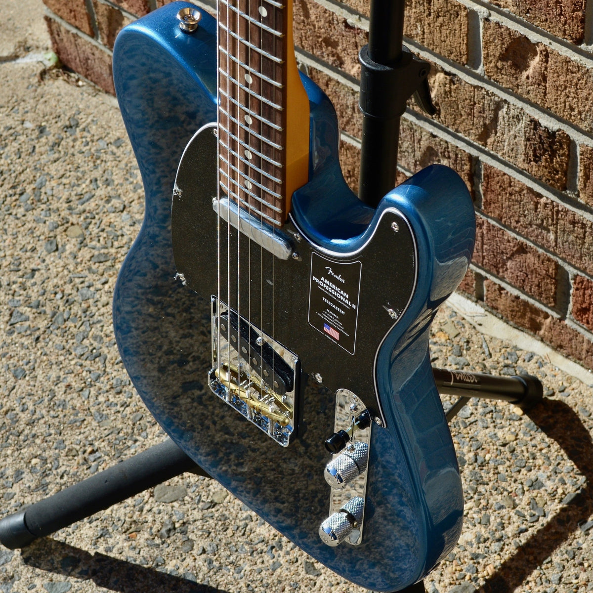 Fender American Professional II Telecaster®, Rosewood Fingerboard, Dark Night