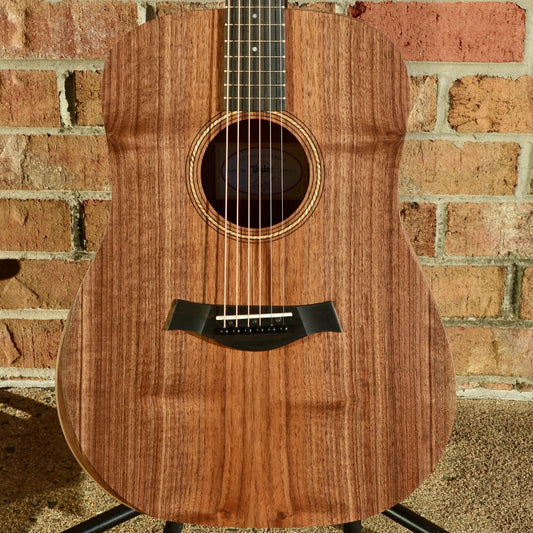 Taylor Academy 20e