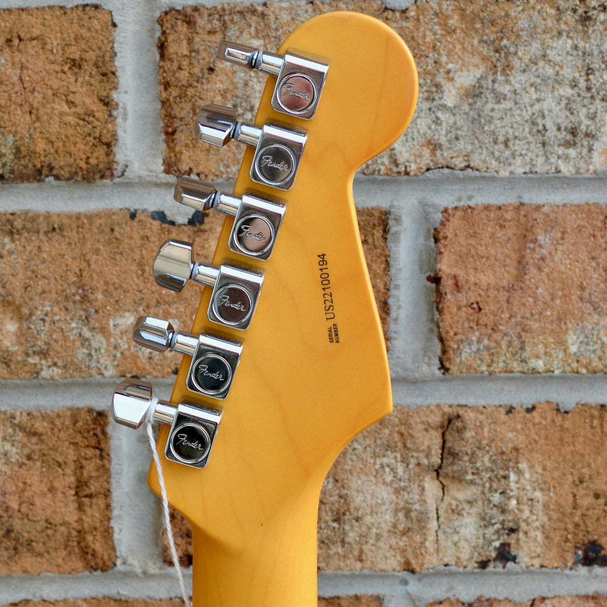 Fender  American Professional II Stratocaster® Left-Hand, Maple Fingerboard, Mystic Surf Green