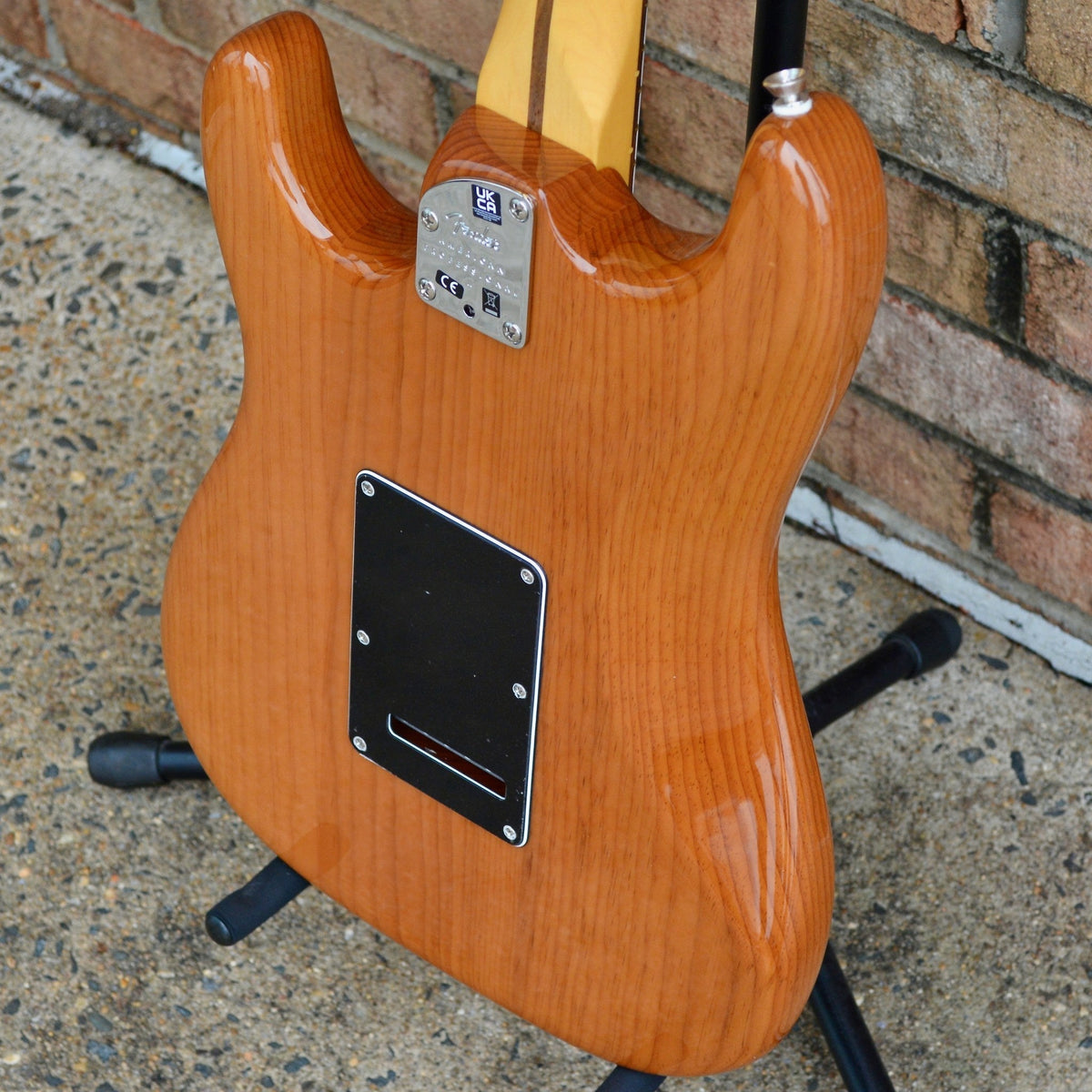 Fender American Professional II Stratocaster®, Rosewood Fingerboard, Roasted Pine