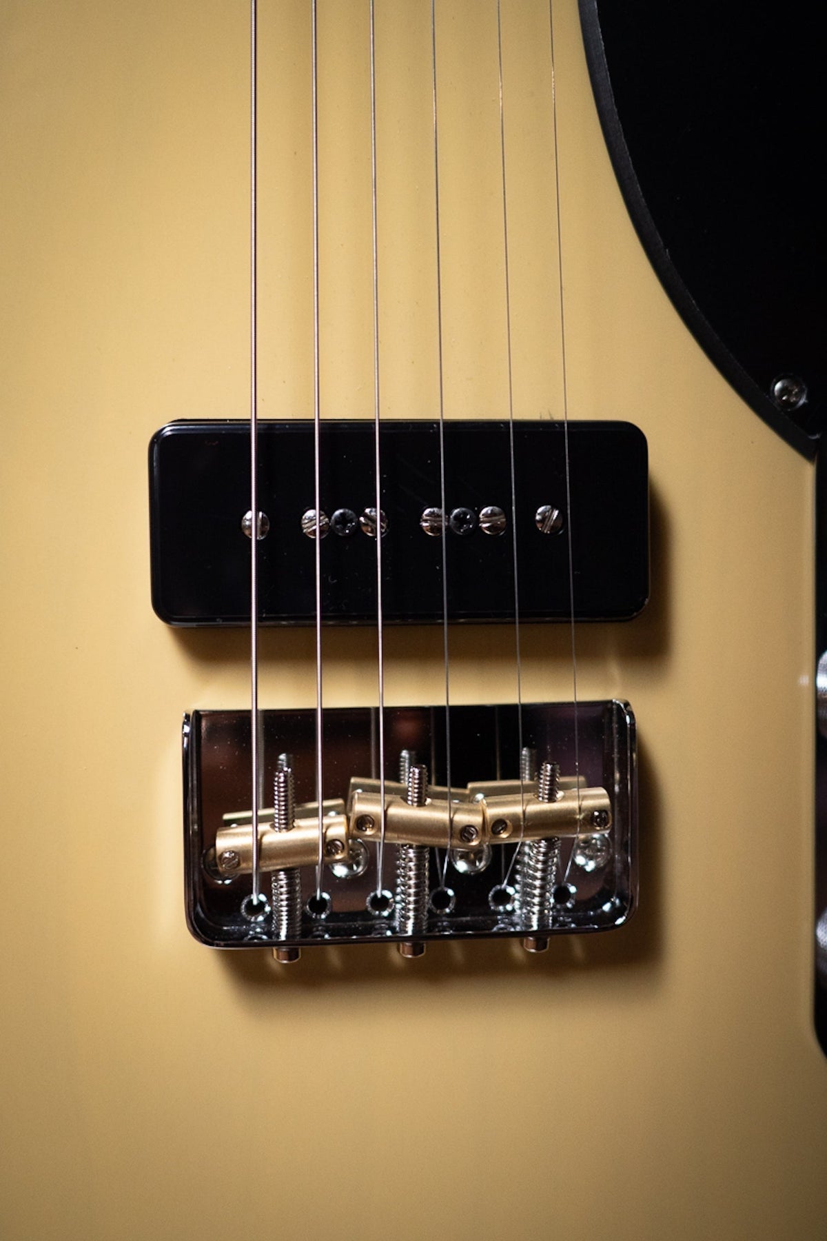 Fender Noventa Telecaster Electric Guitar - Vintage Blonde